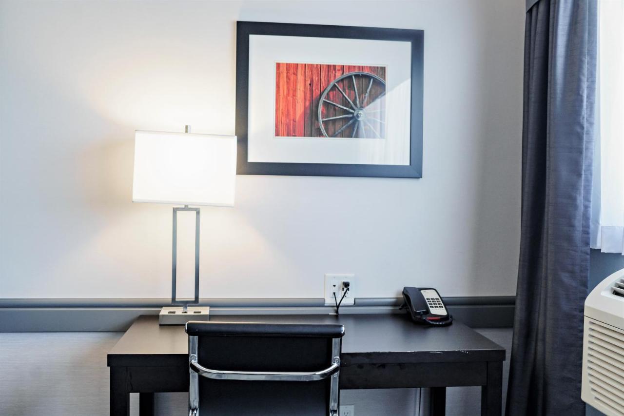 Park Inn By Radisson Edmonton Airport Leduc Ngoại thất bức ảnh