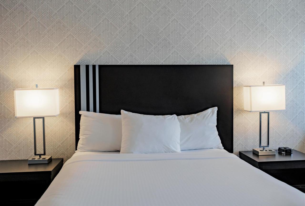 Park Inn By Radisson Edmonton Airport Leduc Ngoại thất bức ảnh